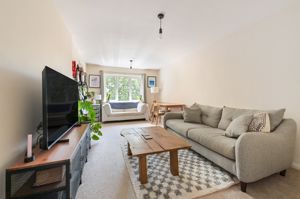 Lounge- click for photo gallery